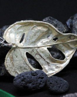 vintage silver plated monstera leaf pendant
