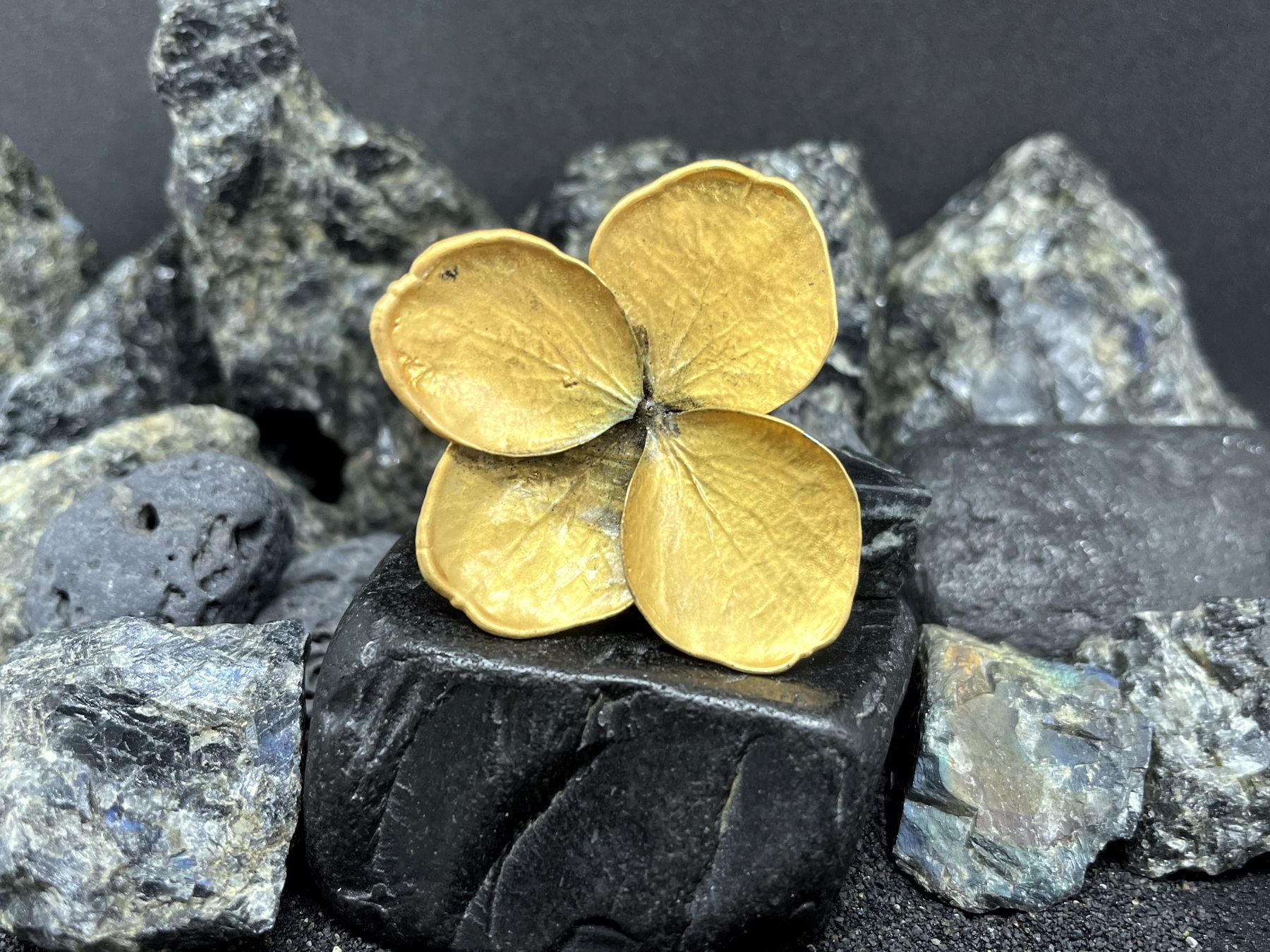 gold plated hydrangea flower brooch