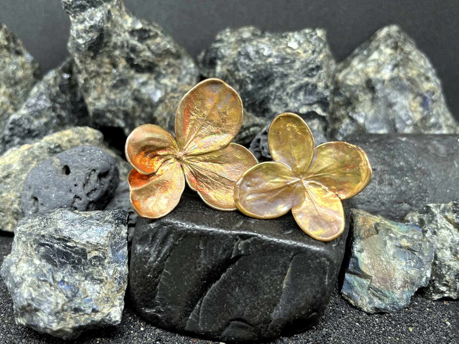 copper plated hydrangea flower stud earrings